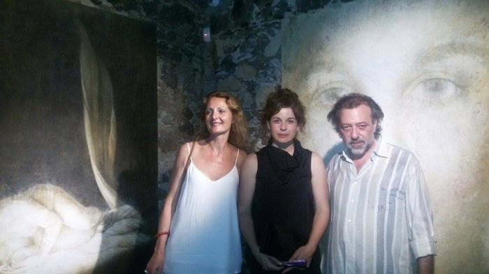 Giardini Naxos: Inaugurata con successo “Prima Luce” di Stefania Orrù al Castello di Schisò