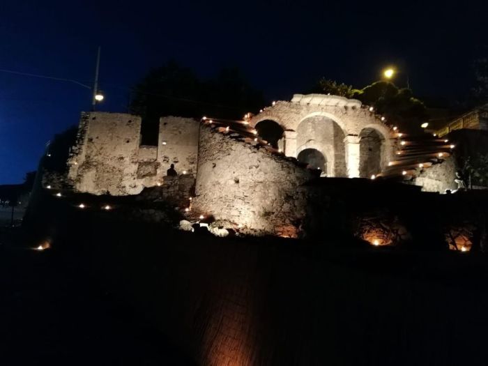 In Sicilia, a Gaggi, rivive tra passato e presente l’antico fondaco del marchese di Schiso’, signore della Valle Alcantara