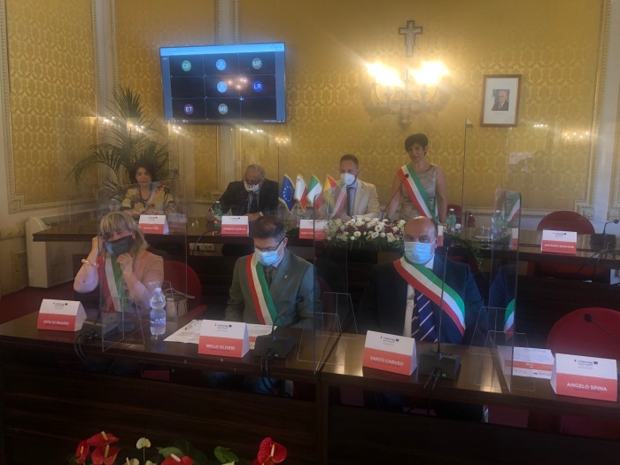 Presentato il progetto MEN – Excellent Mediterranean Net, partnership Italia-Malta: subito un bando per creare occupazione e sviluppo tra le due isole del Mediterraneo
