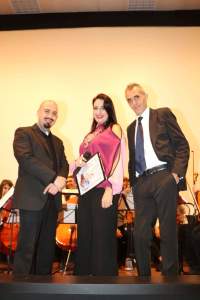 Al centro l'avv. Silvana Paratore